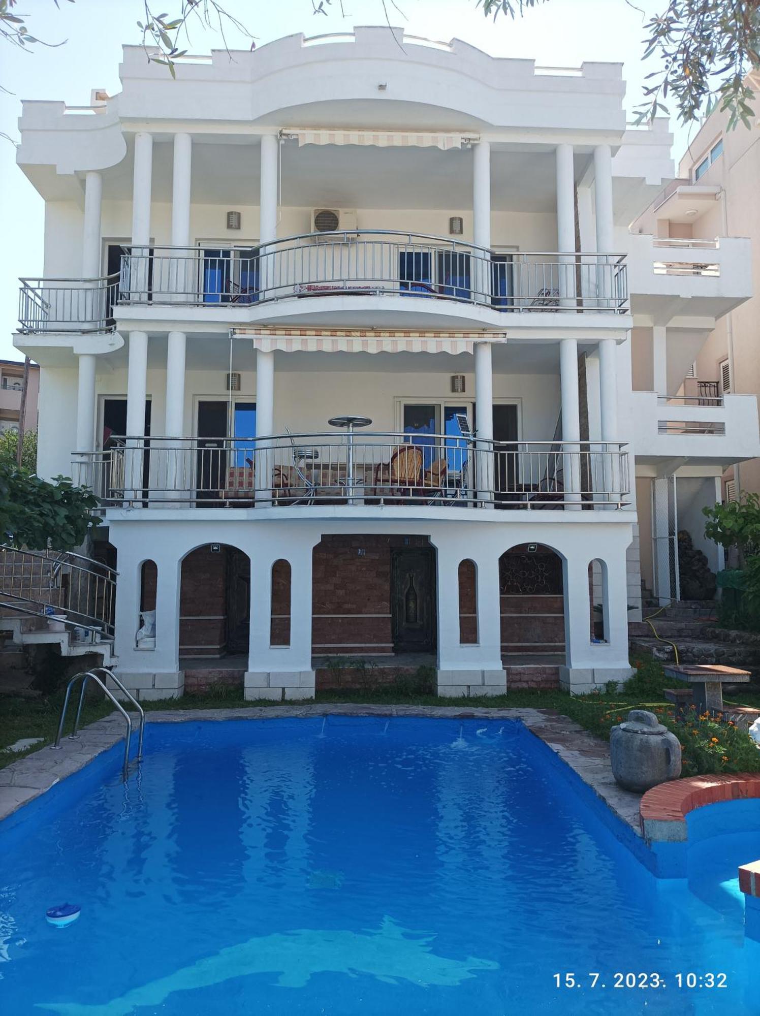 Apartments Pekic Bar Exterior photo